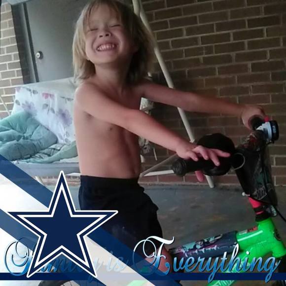 David Jannenga - Poshmark Profile Picture of David Jannenga (@daveljannenga1) on Poshmark