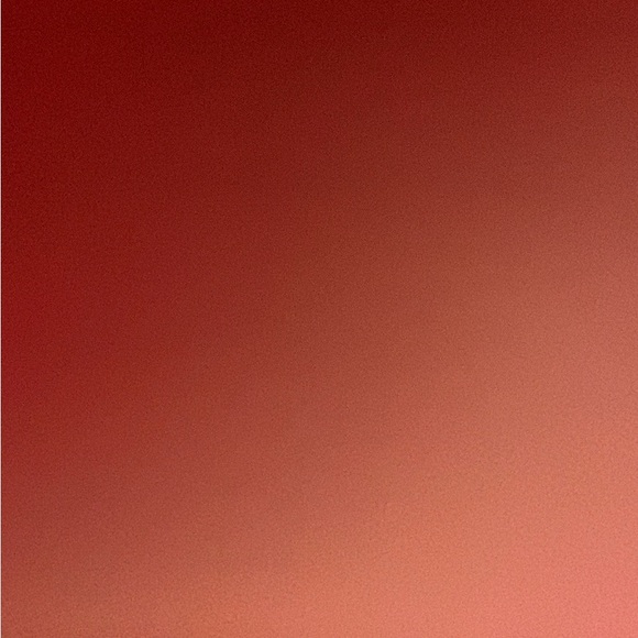 Profile Picture of Ella Cubic (@yungbxbyface420) on Poshmark