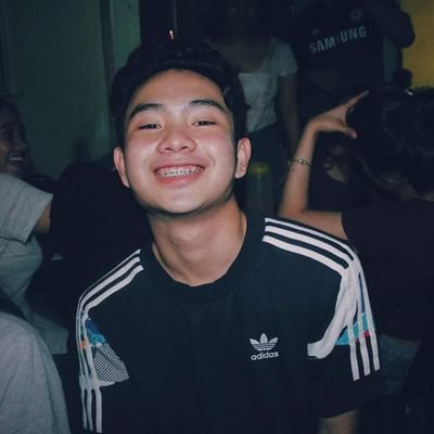 Profile Picture of Krisvin (@KrisFinnLouis) on Twitter