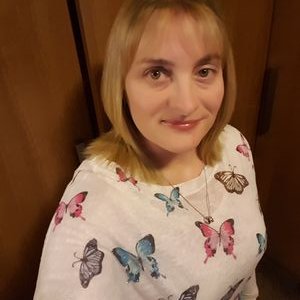 Profile Picture of Shelley Benson (@ShelleyBenson18) on Twitter