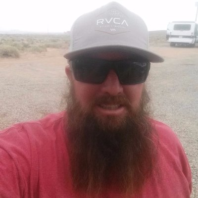 Profile Picture of Travis Stoddard (@CptOilyBeard) on Twitter