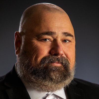 Profile Picture of Cosmo Macero Jr. (@CosmoMacero) on Twitter