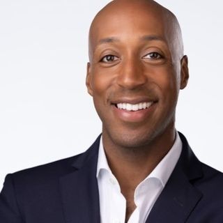 Profile Picture of LORENZO HALL (@lorenzohall) on Instagram