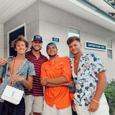 Profile Picture of Theskylarshaw (@skylarshaw01) on Twitter