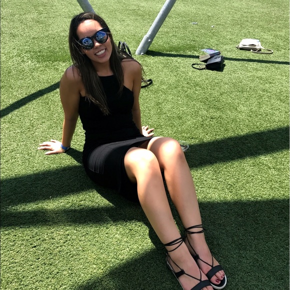 Profile Picture of Carol Jimenez (@caroljimenez24) on Poshmark