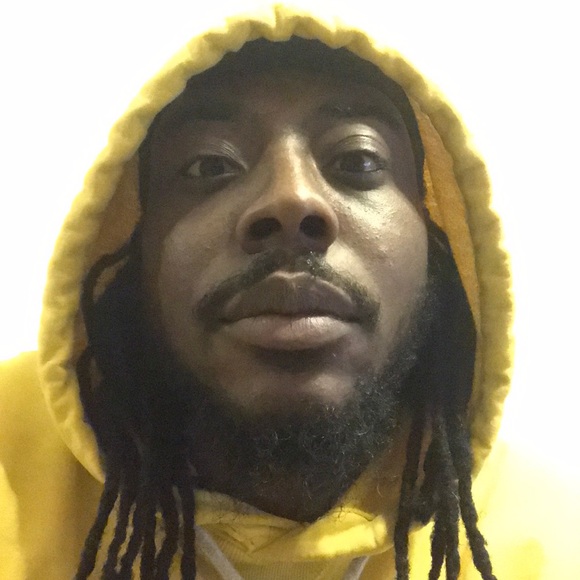 Profile Picture of Kevin Slaughter (@yungprofessor) on Poshmark