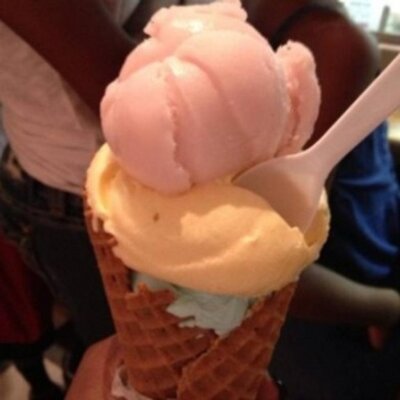 Profile Picture of Farah Thomas (@farahyyuthomas) on Twitter