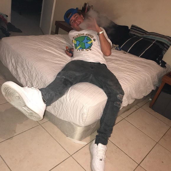Profile Picture of Tyler Mattice (@tyler_mattice) on Poshmark