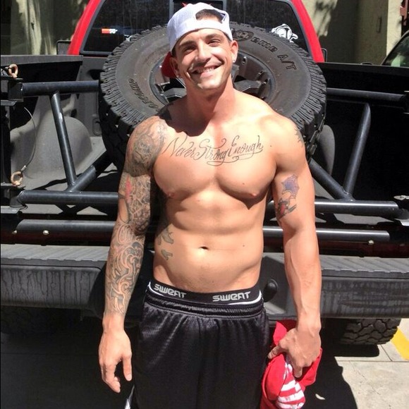 Profile Picture of Robert Faggot (@comedumpjock) on Poshmark