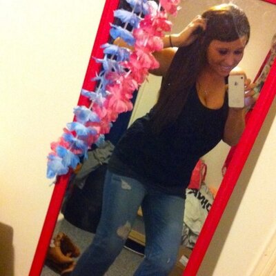 Profile Picture of Ashley Kincer (@AkincerAshley) on Twitter