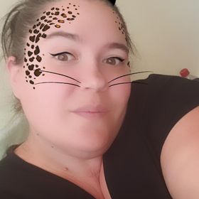Profile Picture of Eileen Odea (@eileeno0211) on Pinterest