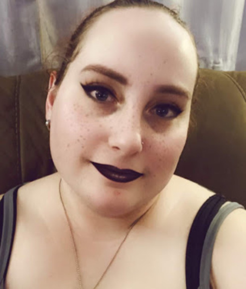 Profile Picture of Deana Lucore (@deana032091) on Poshmark