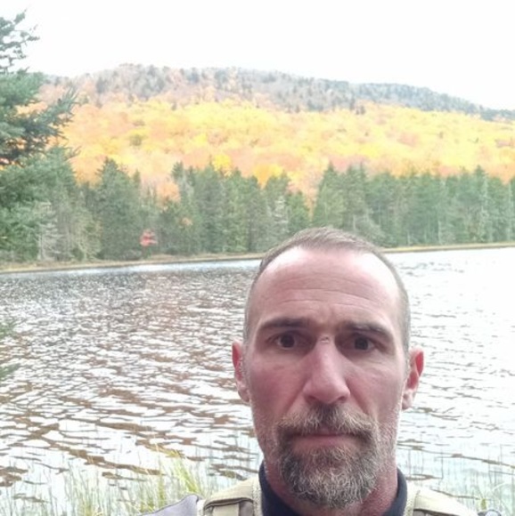 Profile Picture of William Herchenroder (@bherch1475) on Poshmark