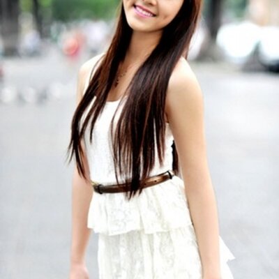 Profile Picture of RoxanneKemp13 (@RoxanneKemp13) on Twitter