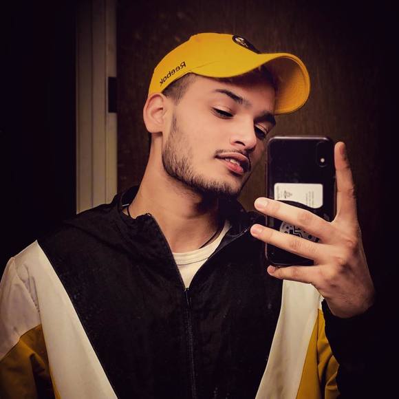 Profile Picture of Sandeep Dhillon (@sandeepdhill161) on Poshmark