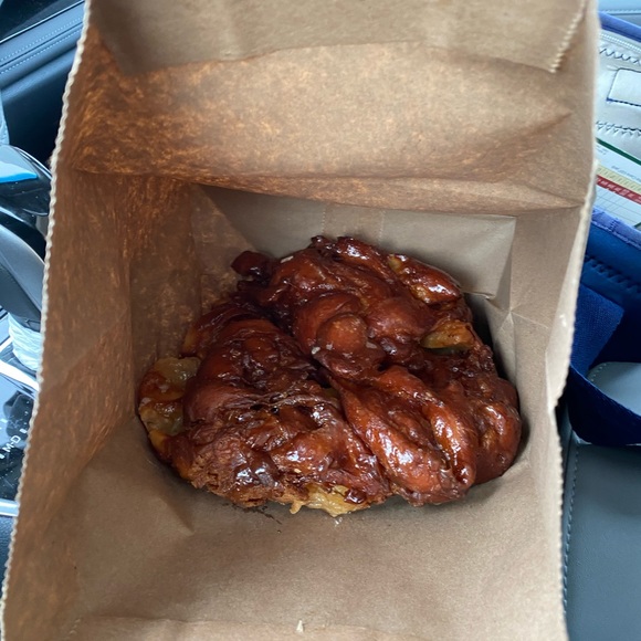 Profile Picture of Janice Hilsenkopf (@jwhposh) on Poshmark