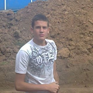 Profile Picture of Lloyd Hook (@lloyd.loves.asian.bumhole) on Facebook