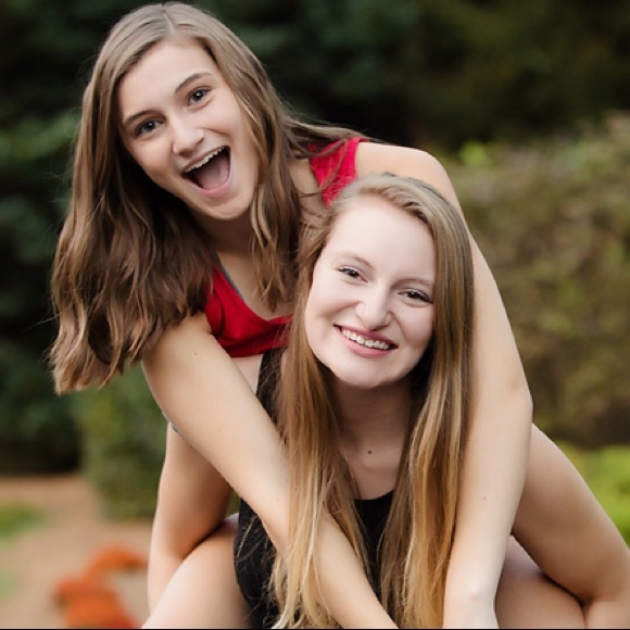 Carson Loudermelt - Poshmark Profile Picture of Carson Loudermelt (@acloudermelt) on Poshmark