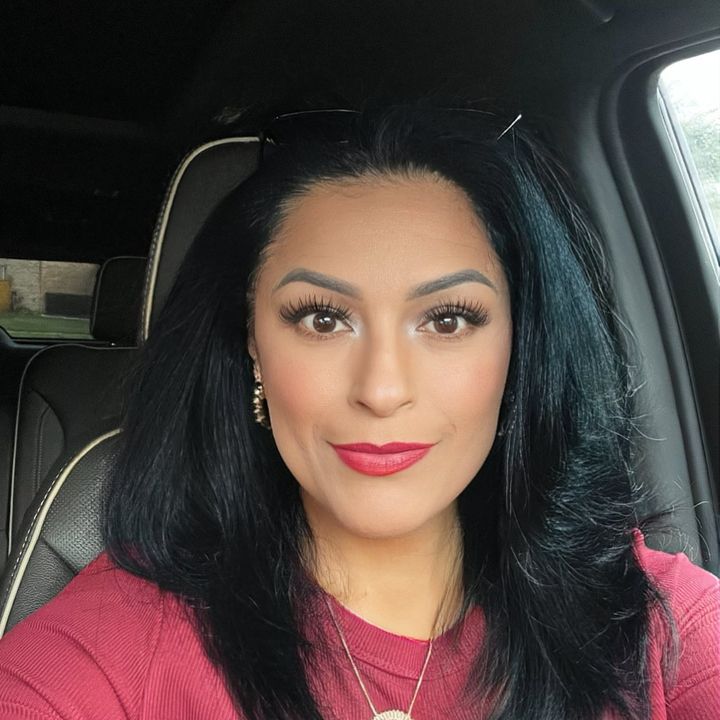 Profile Picture of JenChacon (@nobascb) on Tiktok