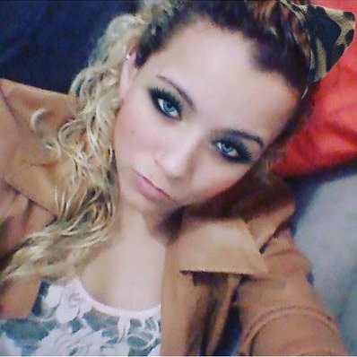 Profile Picture of Maya Lima (@mayalima12) on Twitter