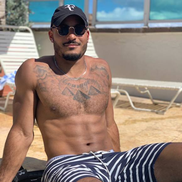 Profile Picture of Sharrieff Grice (@rieff96) on Poshmark