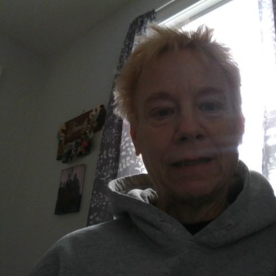 Profile Picture of Robin Whiting (@RobinWhiting2) on Twitter
