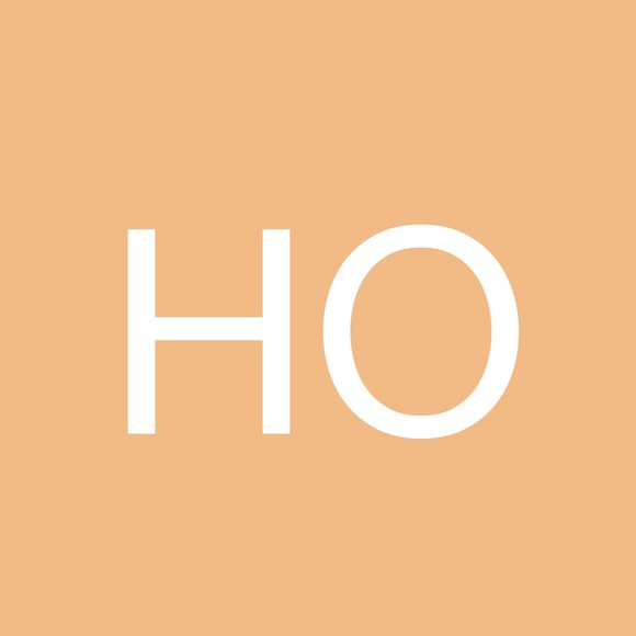 Profile Picture of Haley Owens (@howens95) on Poshmark