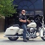 Profile Picture of mark hixson (@markhixs) on Instagram