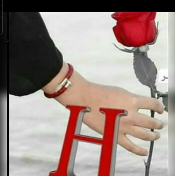 Profile Picture of Hilan Beyrouty (@hilanbeyrouty) on Poshmark