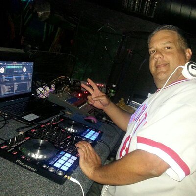 Profile Picture of John Fraser (@DJ_Firedog) on Twitter