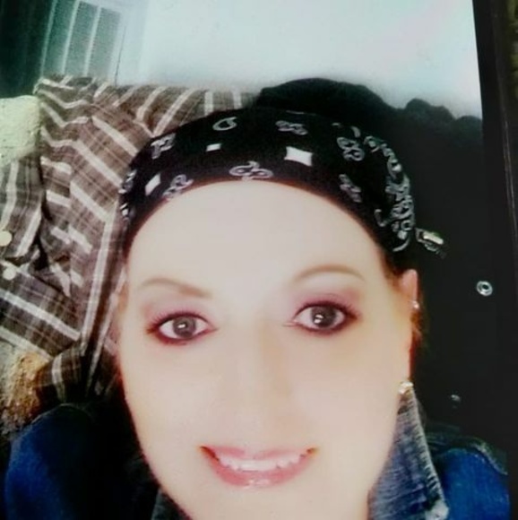 Profile Picture of Audrey Brooks (@audreybrooks429) on Poshmark