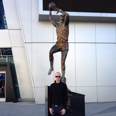 Profile Picture of Jason Whitfield (@JayTheDream562) on Twitter
