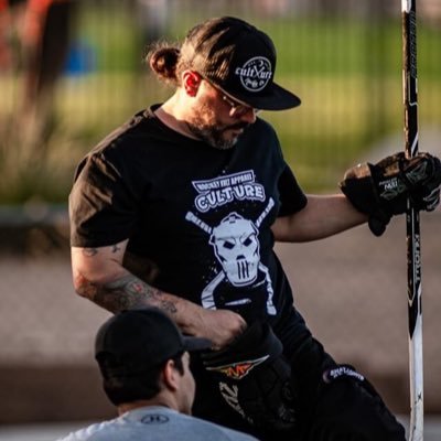 Profile Picture of Larry Reynolds (@larrygfys) on Twitter