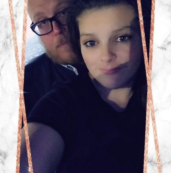 Profile Picture of Nikky Hagins (@haginsnikky) on Poshmark