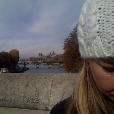 Profile Picture of Alison DeCleene (@sasilon) on Twitter