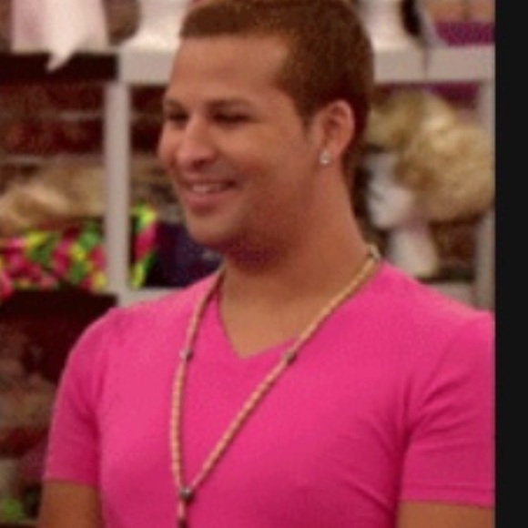 Profile Picture of Reese Martin (@reese306) on Poshmark