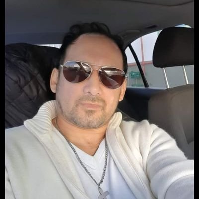 Profile Picture of ROBERTO VALADEZ (@ROBERTOVALADEZ1) on Twitter