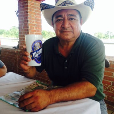 Profile Picture of David Roberto Tah Po (@TahRoberto) on Twitter