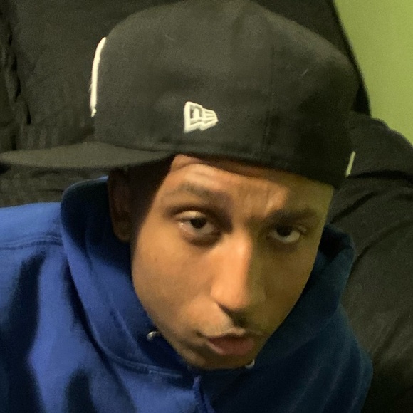 Profile Picture of Kevin Rufino (@sailorkevin) on Poshmark