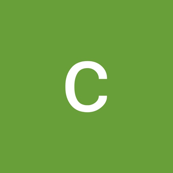 Profile Picture of Carlene Comeau (@carlenecomeau53) on Poshmark