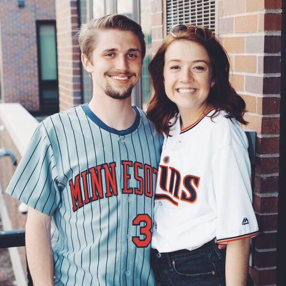 Profile Picture of Sarah Halbakken (@halba047) on Poshmark