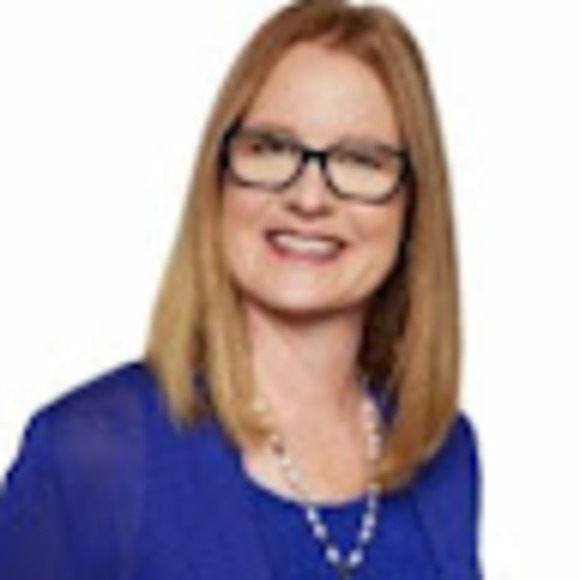 Profile Picture of Martha May (@marthamay430) on Poshmark