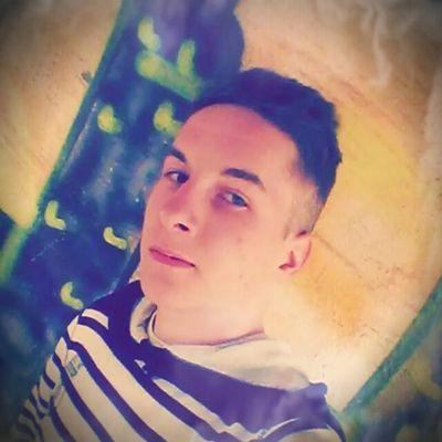 Profile Picture of Roger Lorenz (@Tilt_Joker95) on Twitter