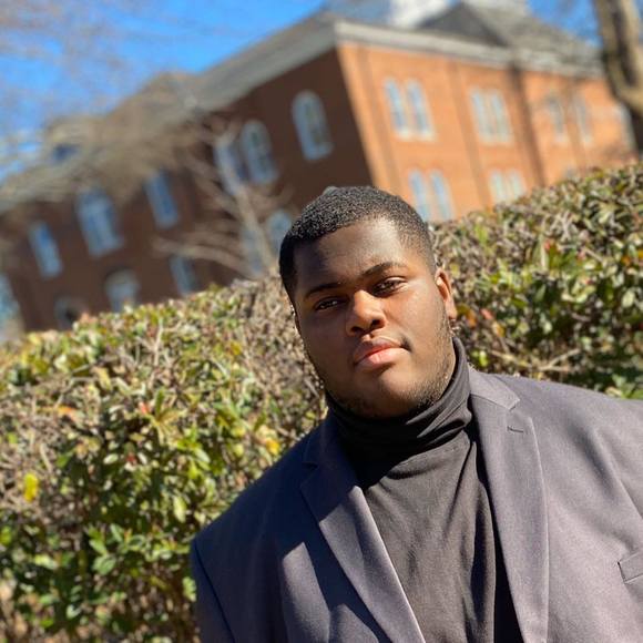 Profile Picture of Celijah Shields (@celijahshields) on Poshmark