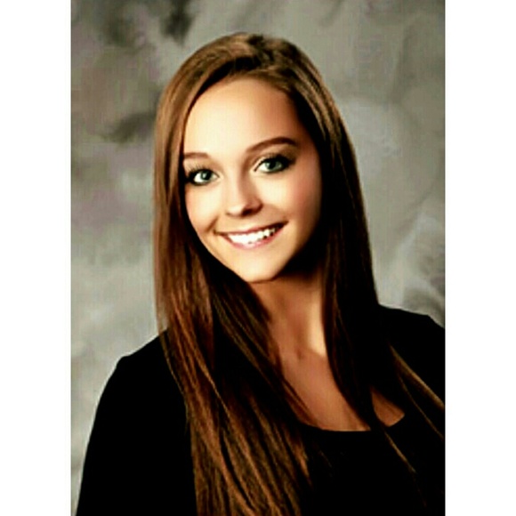 Profile Picture of Brady Lockerby (@bradylock) on Poshmark