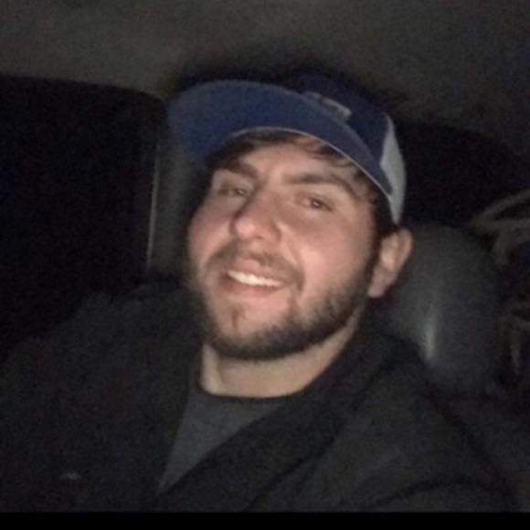 Profile Picture of Scotty Doran (@doranscotty2) on Poshmark