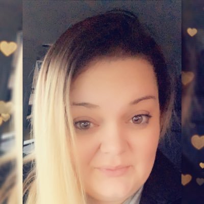Profile Picture of Danielle Waldron (@daniellewaldr10) on Twitter