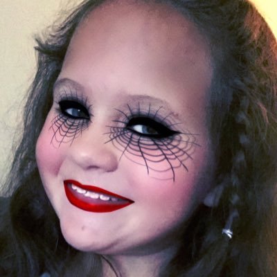 Profile Picture of Claire Hammett (@hammettclaire55) on Twitter