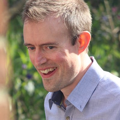 Profile Picture of Geoff Barton-Ward (@GBW_4) on Twitter