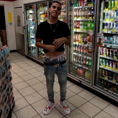 Profile Picture of Da Real Leo Malagon (@boolin_Lui) on Twitter